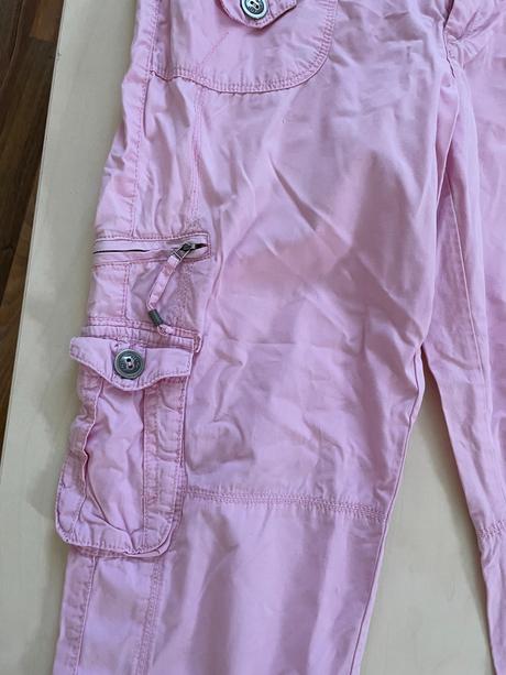 Růžové kraťasy / capri, chybí knoflík na kapse, ve, yessica,s
