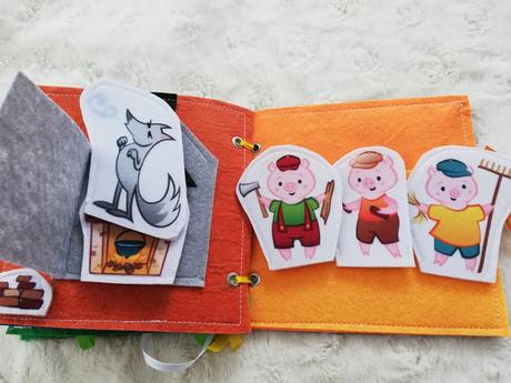 Quiet book tři prasátka,