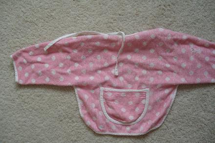 Bryndáček s rukávama,