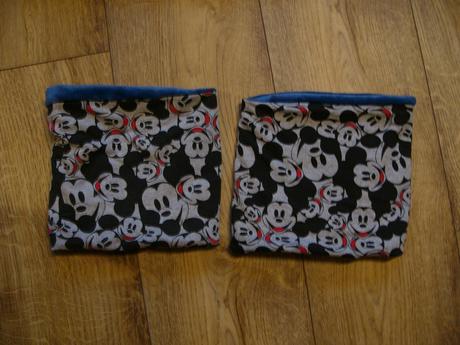 Nákrčník mickey, vel.1-4 roky, bavlněné, podšité p, 80