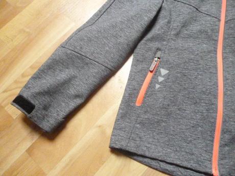 Softshel bunda vel. 10-11, 146