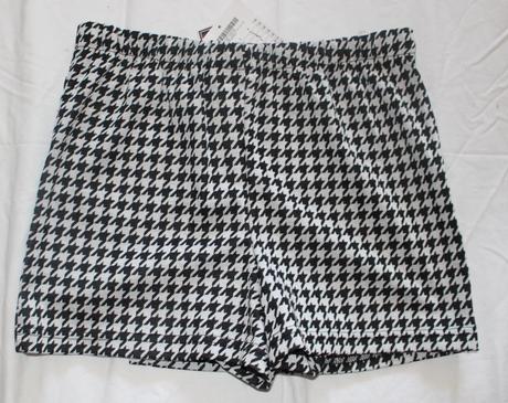 Vb204. kraťasy alá sukně 10-12 let, 146