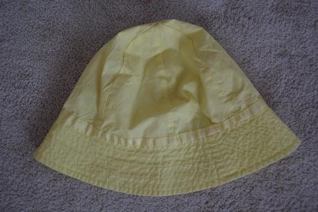 Žlutá tunika a klobouček, zara,104