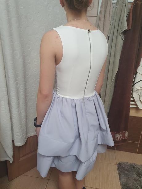 Sváteční šatičky, xs