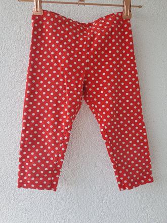 Dívčí tříčtvrťáky, 104