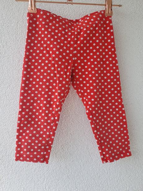 Dívčí tříčtvrťáky, 104