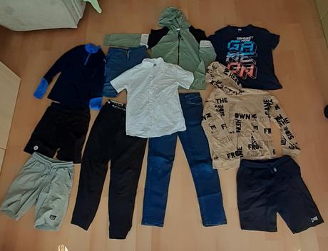 Džíny, mikiny, trika, šortky, košile, 158–170