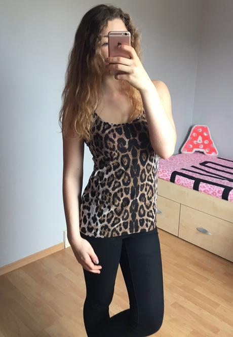 Tílka z new yorker, vel. m/l (2 ks), amisu,l