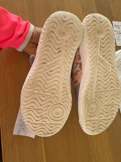 Botasky s bílou podrážkou, decathlon,32