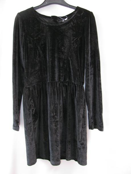 Velurové,elastické,sametové šaty, 152