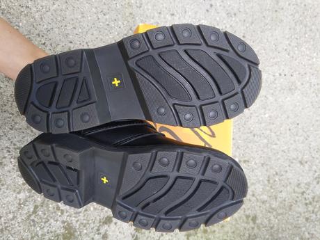 Dětské kožené kotníkové boty dr. martens vel. 29, 29