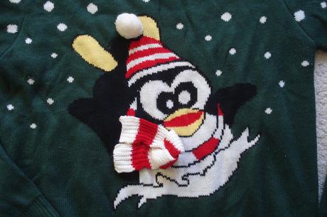 Svetr s tučnákem, l