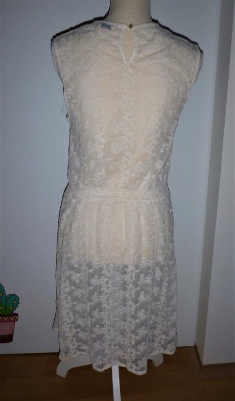 Šaty s transparentní na vel.m, m