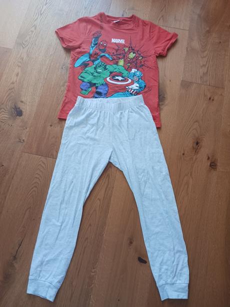 Pyžamko č.140, 140