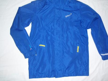 Nádherná modrá sportovní značková bunda, 140
