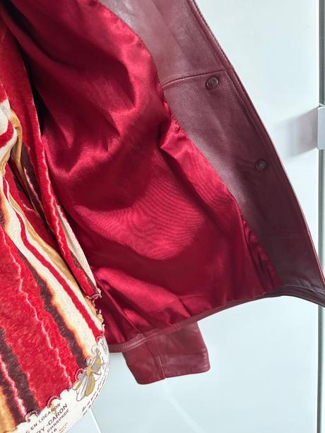 Kozene sako červené m + bluza, m