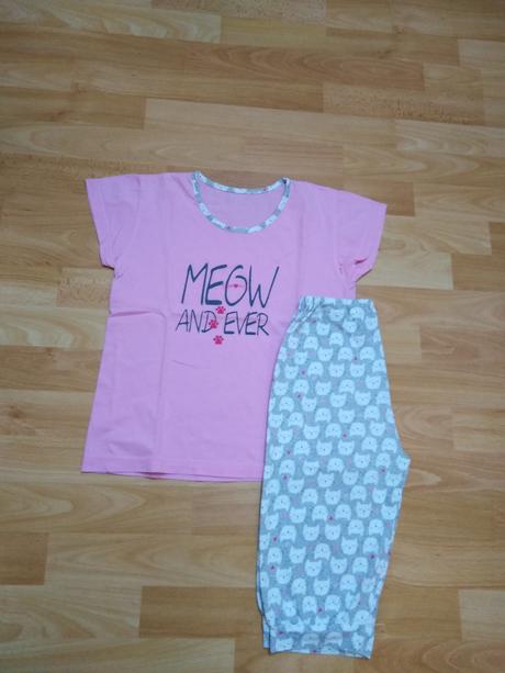 Dívčí pyžamo vel.134, 134