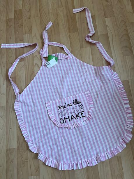 Kuchyňská zástěrka pruhovaná s nápisem - nov.á, 