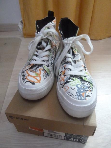 Barevné tenisky, 40