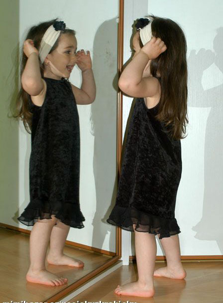 Černé sametové slavnostní společenské šaty, cq,98