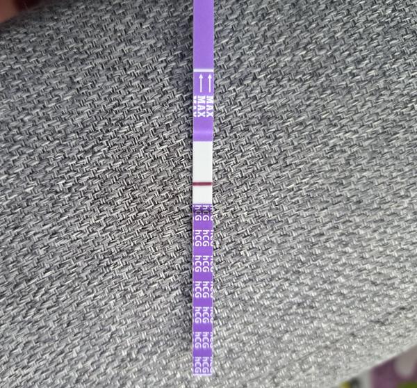 Zpoždění menstruace po šestinedělí. Může jít o těhotenství?