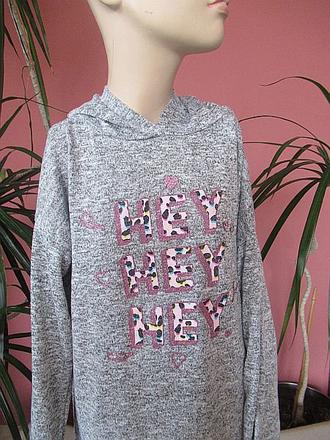 Tričko s kapucí, 158