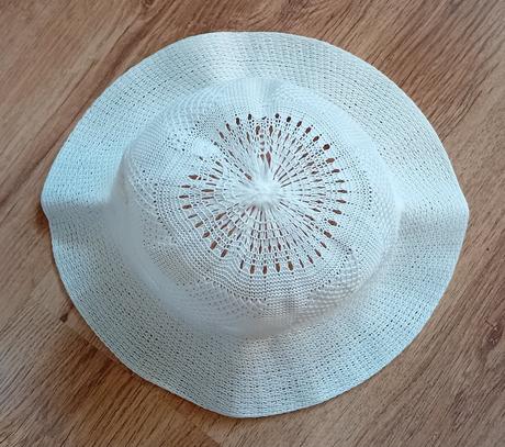 Letní klobouk dámský, 