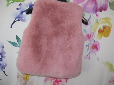 Krásná dívčí vesta z umělé kožešiny matalan, matalan,92