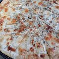milujeme pizzu kazdy jinou ale to nam