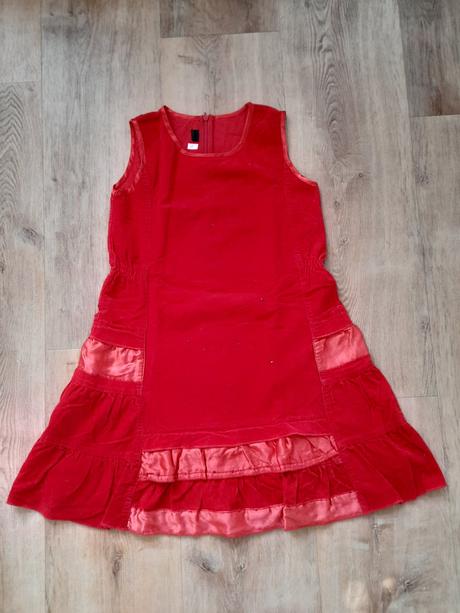 Šaty, vel 122/128, 122