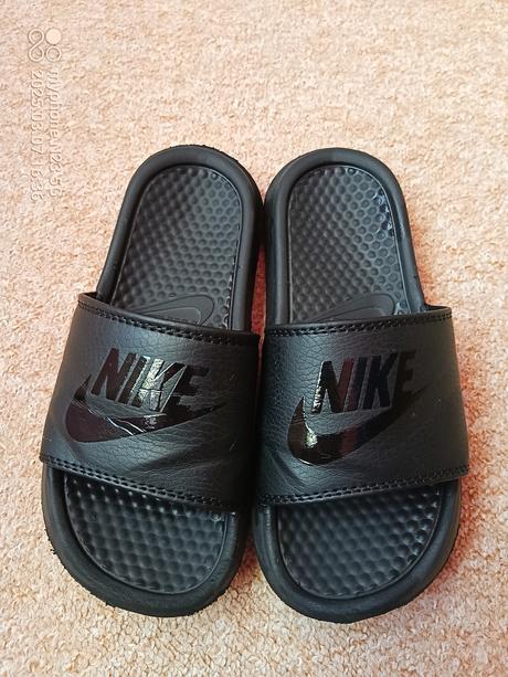 Pantofle zn."nike" vel."32", nike,32