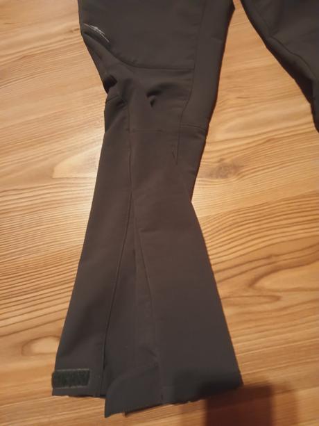 Softshellové kalhoty zn.quechua vel.128, quechua,128