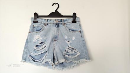 Kraťasy, terranova,40