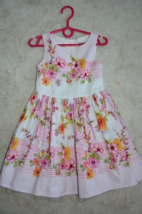 Květované šatičky, next,110