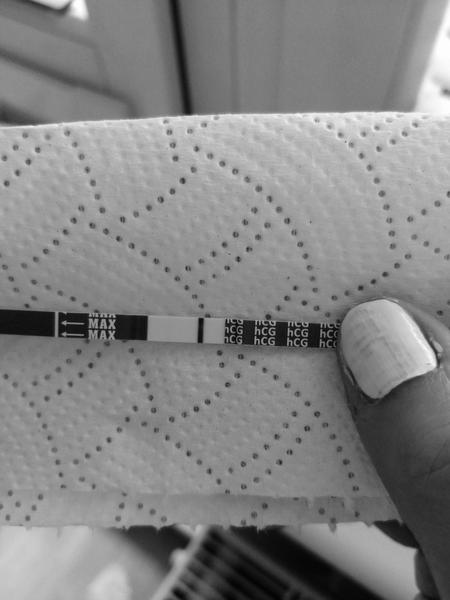 Jsou mé příznaky příznakem těhotenství? Zpoždění menstruace.