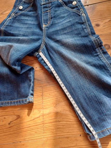 Džíny s laclem 92, 92