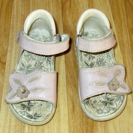 Celokožené sandále, primigi,25