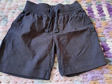 Kraťasy vel.110/116, lupilu,110