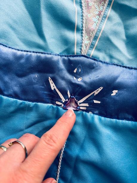 An10/ kostym elza frozen ii - v.cca 5/6 let, 