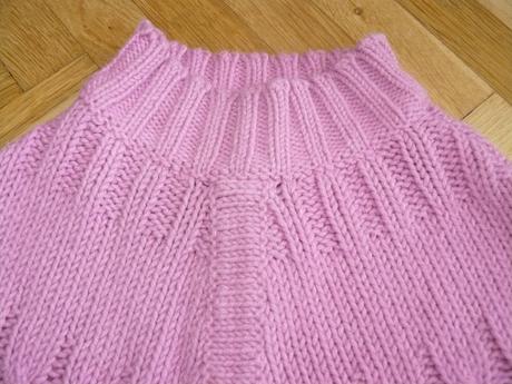 Svetrové pončo, pumpkin patch,92