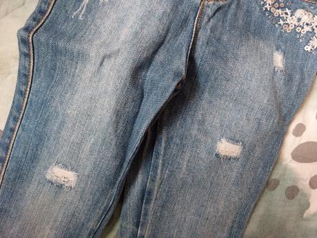 Trhané džíny výšivka, korálky, flitry, štras, denim co,116