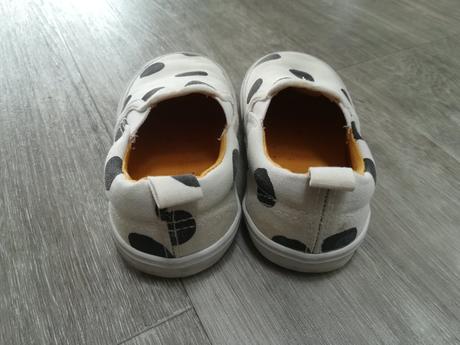 Slip on tenisky puntík, h&m,23