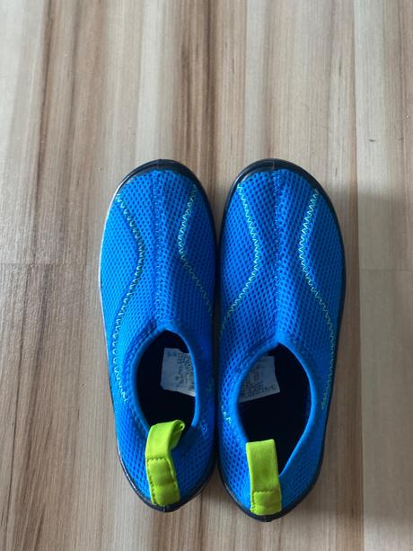 Boty do vody, tribord,32