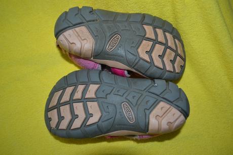 Sandály keen v.23,stélka 14cm, keen,23