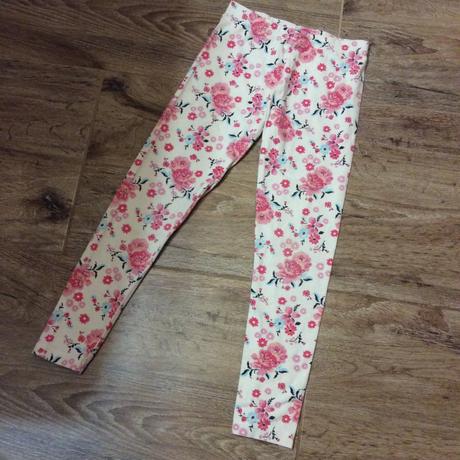 Květinkové legíny, primark,122