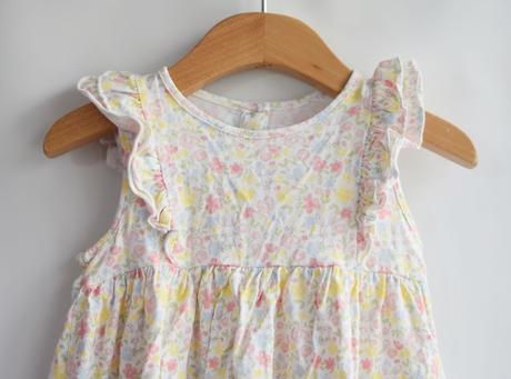 Šaty vel. 12 - 18 m, matalan,86