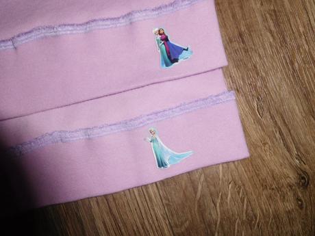 Šátky pro dvojčata, 110