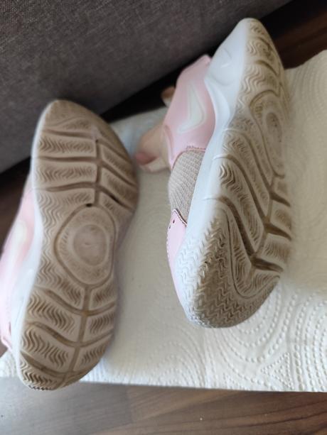 Botasky nike,vel.34, nike,34