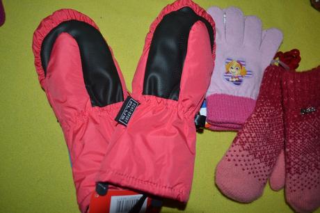 3x rukavice- prodloužené i klasické,4-6l., 110 / 116 / 122