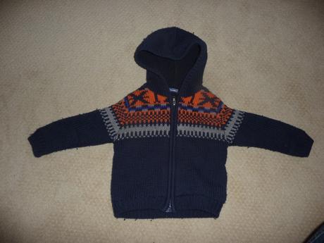 Teplý zimní svetr, 98